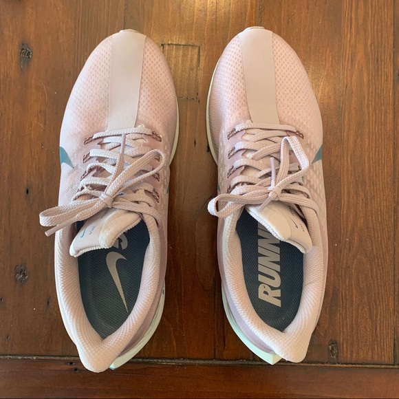 Nike Pegasus Turbo - Picture 2 of 6